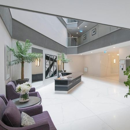 Spacious Apartment With Parking Space, Close To Heathrow, Elizabeth Line And Windsor Maidenhead Buitenkant foto